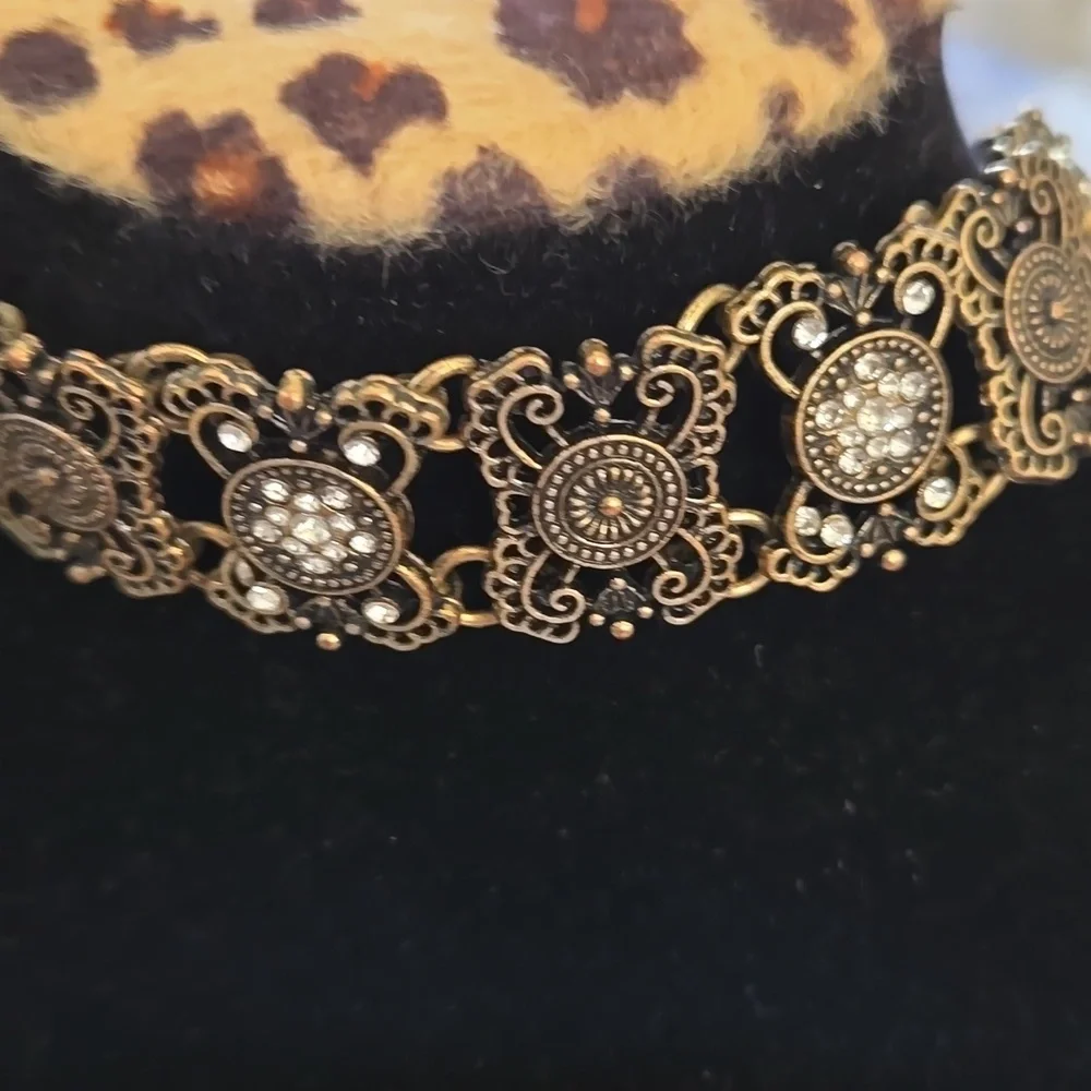 Vintage Bejeweled Chocker Necklace